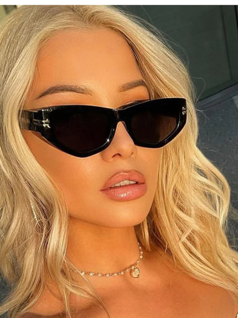 Fifth & Ninth Wren Black Sunglasses
